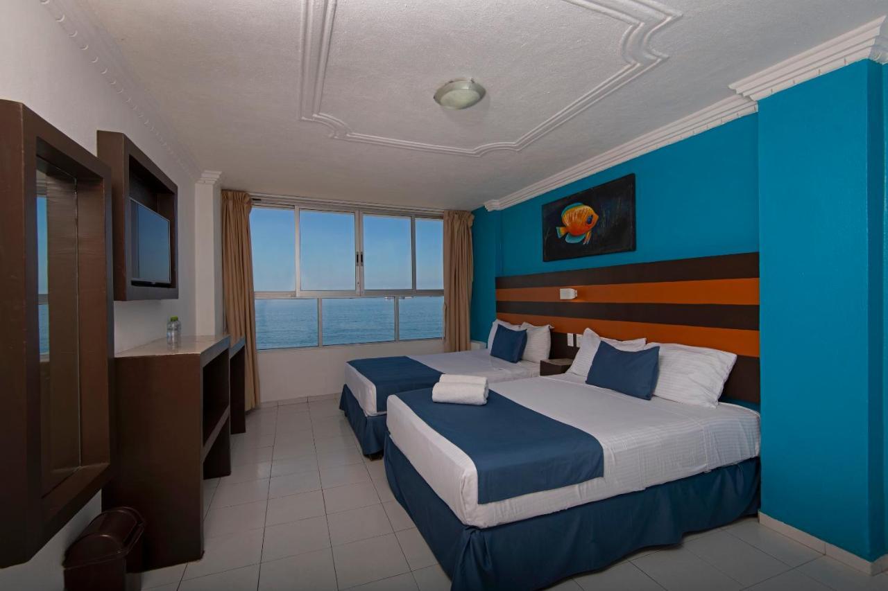 Hotel Fiesta Mexicana Manzanillo Eksteriør billede