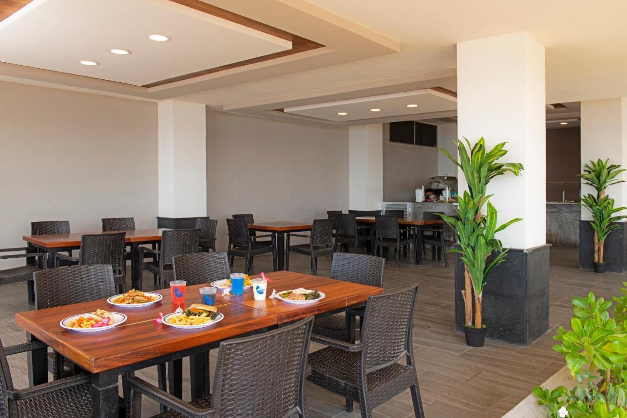 Hotel Fiesta Mexicana Manzanillo Eksteriør billede
