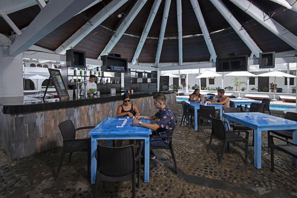 Hotel Fiesta Mexicana Manzanillo Eksteriør billede