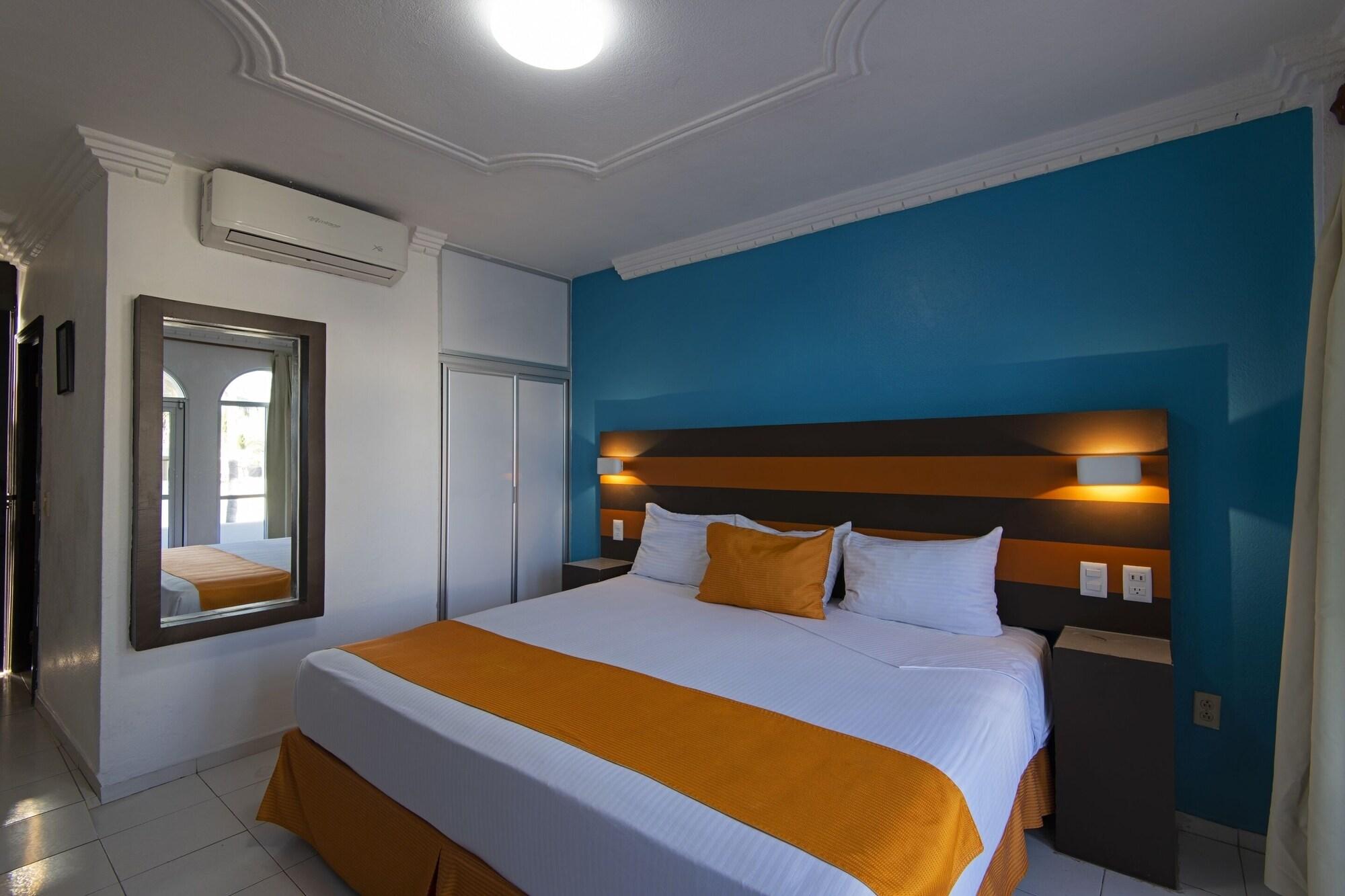 Hotel Fiesta Mexicana Manzanillo Eksteriør billede