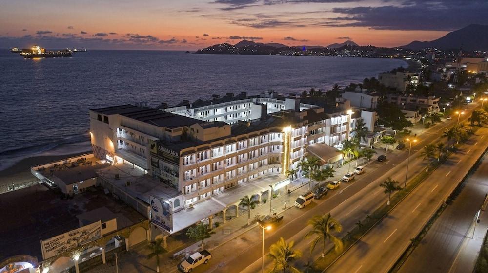 Hotel Fiesta Mexicana Manzanillo Eksteriør billede