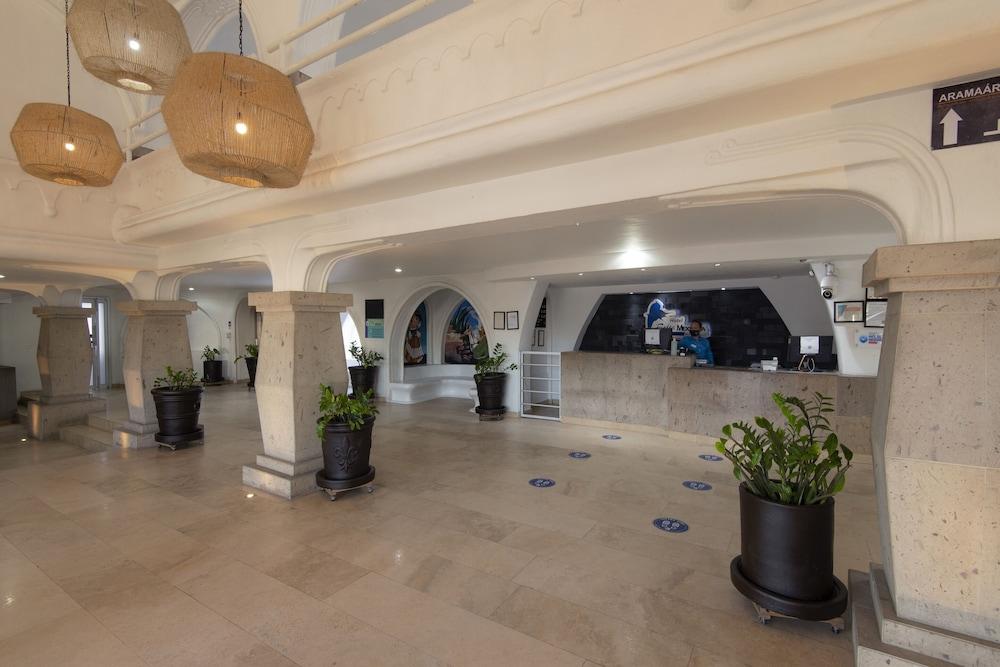 Hotel Fiesta Mexicana Manzanillo Eksteriør billede